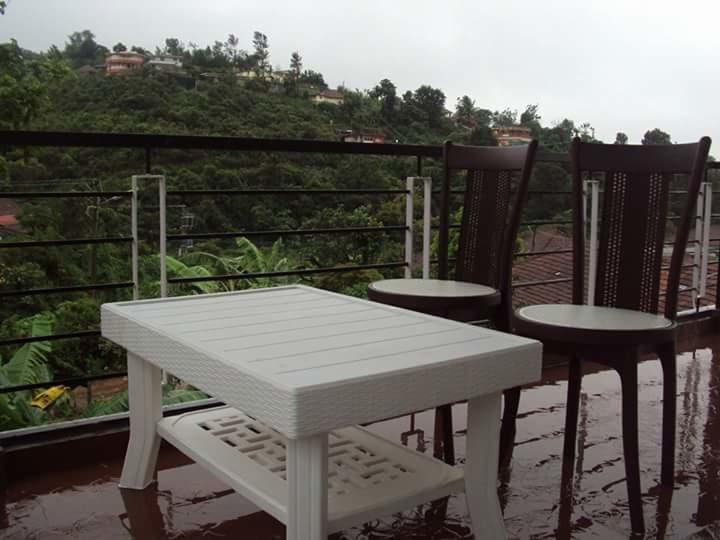 Silent De Coorg Lejlighed Madikeri Eksteriør billede